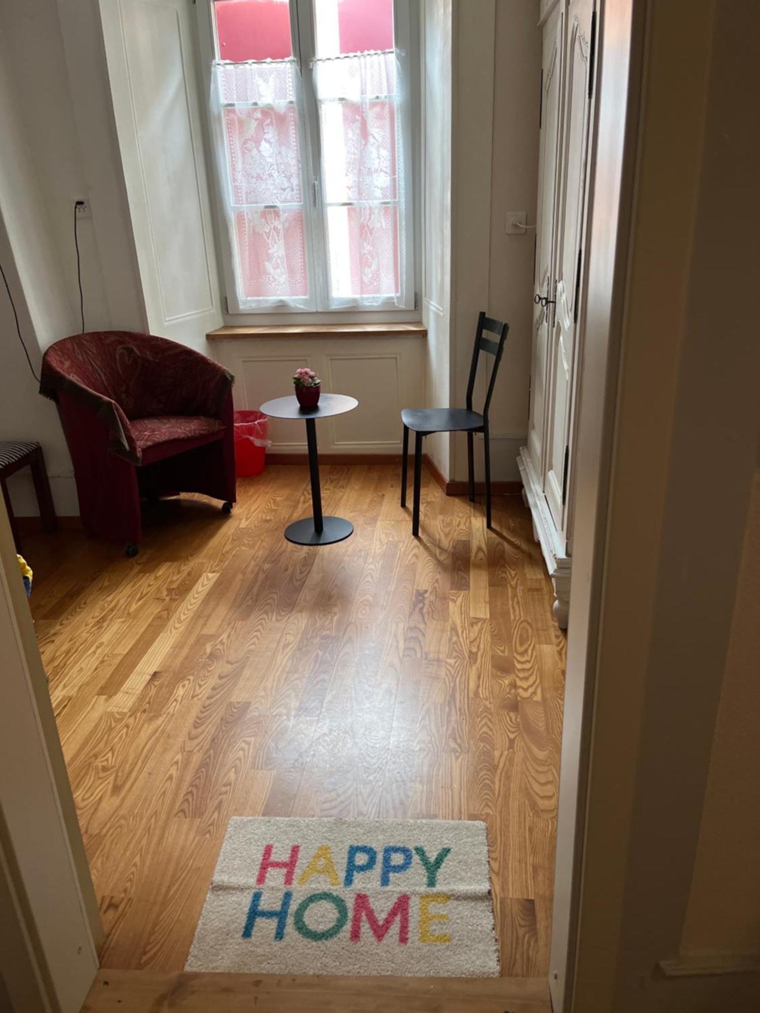 Chambre Papillon Avec Acces Terasse La Neuveville Exterior foto